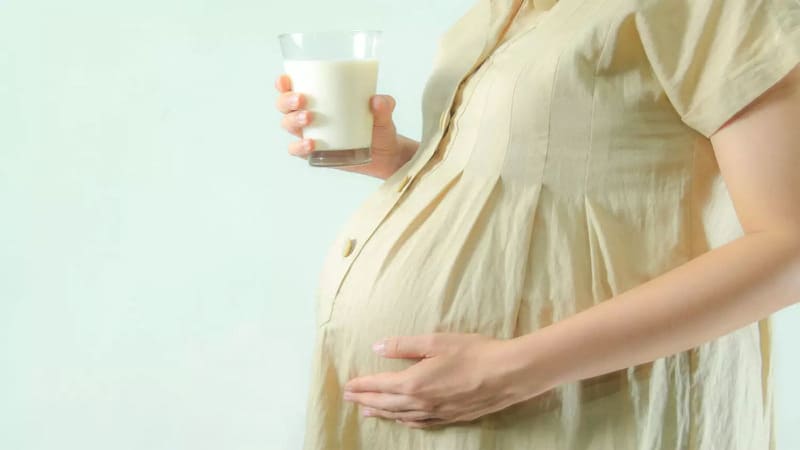 bà bầu uống sữa hạt vào lúc nào